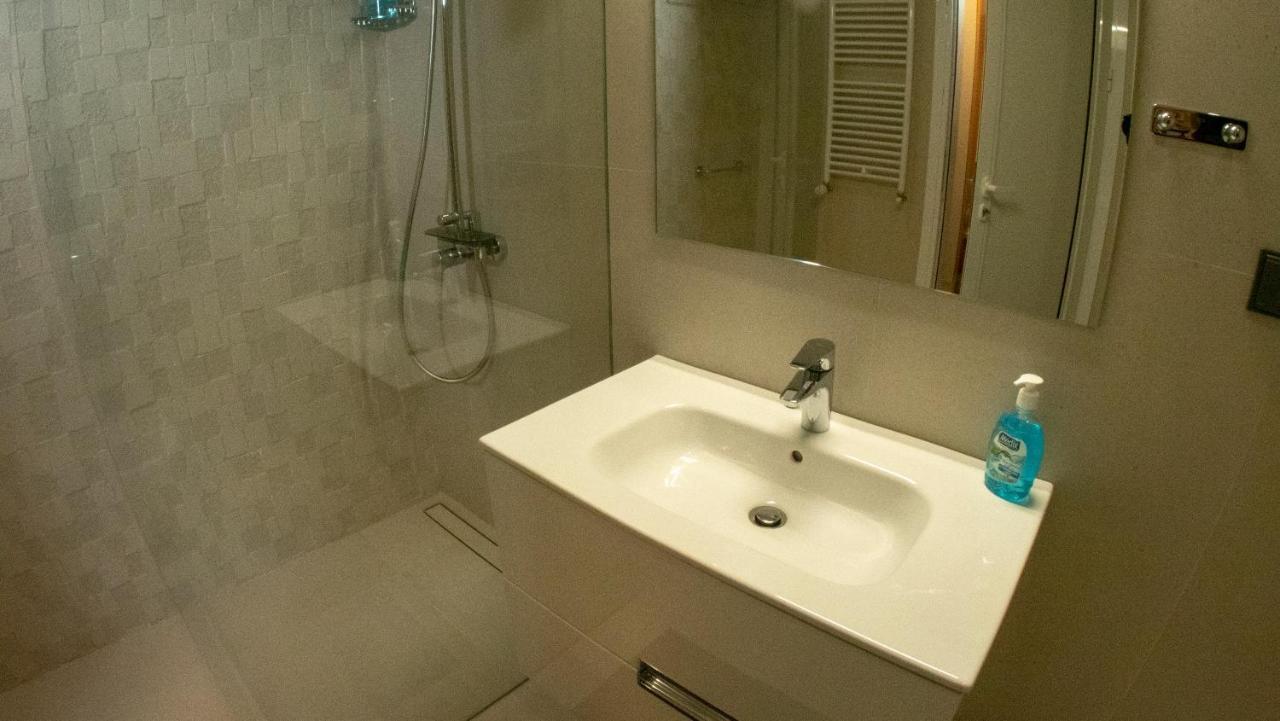 Луксозно Студио One Place In Sofia A1 - Лозенец Eksteriør billede